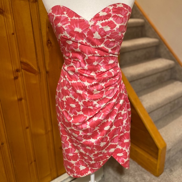 Milly Dresses & Skirts - Milly strapless pink floral dress